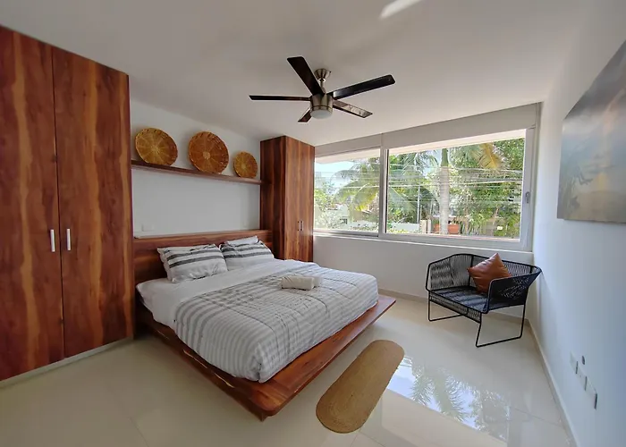 Centrally Located Steps Away From 5th Avenue And The Beach! By.yeah Apartamento